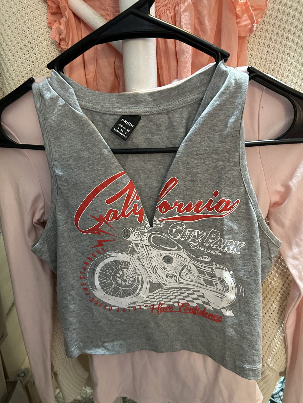 Shein Gray California Graphic Crop Tank Top Size S